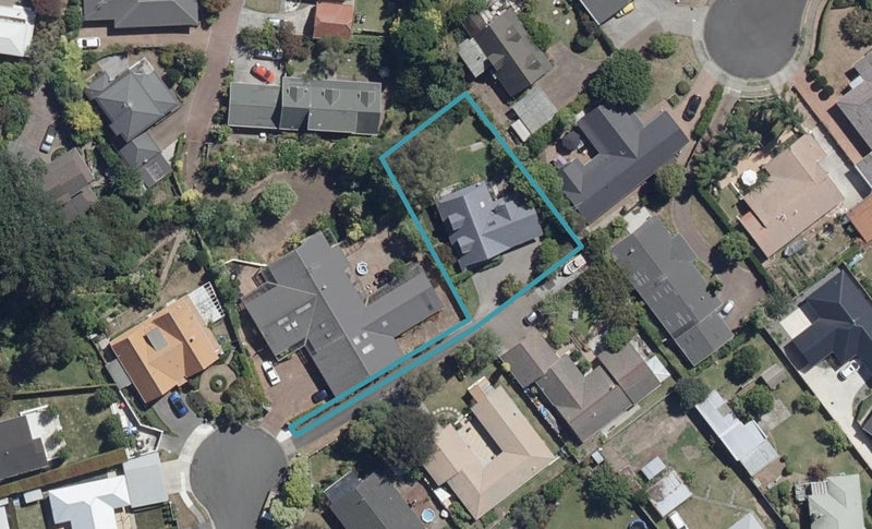 10 Mayfair Avenue, Chartwell, Hamilton - Carousel 1