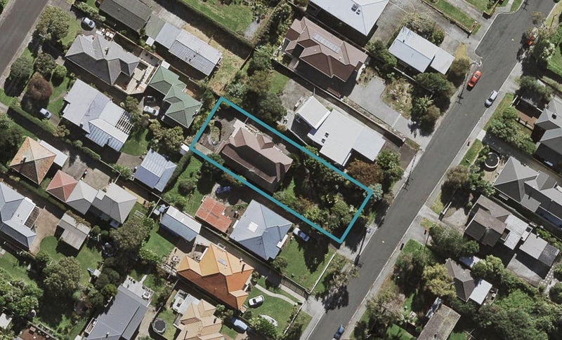 44 Te Kawa Road, Greenlane, Auckland - Carousel 1