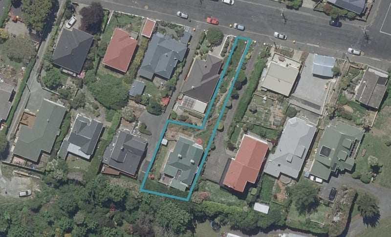 17 Preston Crescent, Belleknowes, Dunedin - Carousel 1
