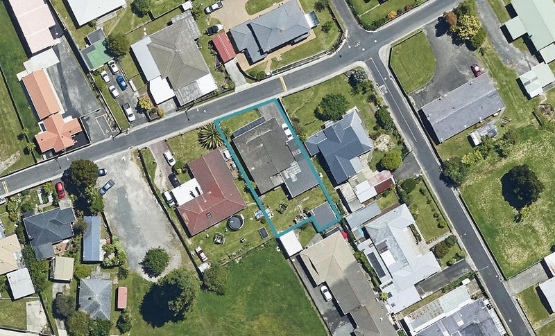 17 Ariariterangi Street, Ohinemutu, Rotorua - Carousel 1