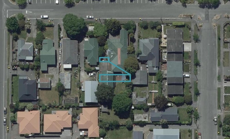 2/12 Edward Avenue, Edgeware, Christchurch - Carousel 1