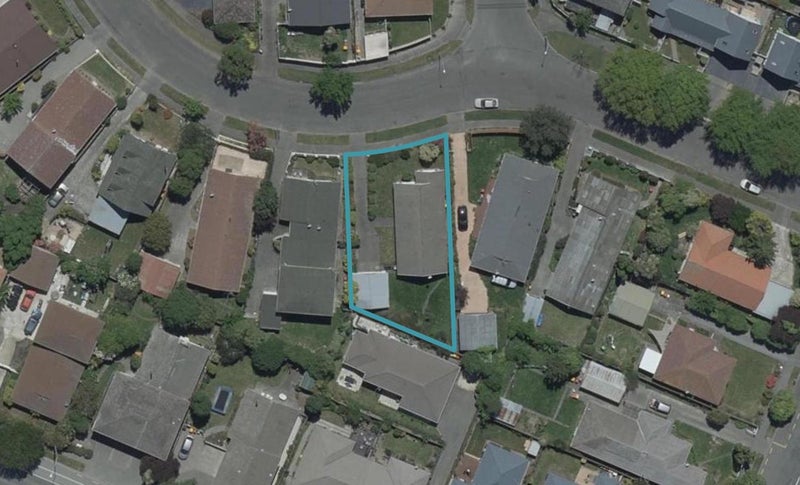 5 Delaware Crescent, Russley, Christchurch - Carousel 1