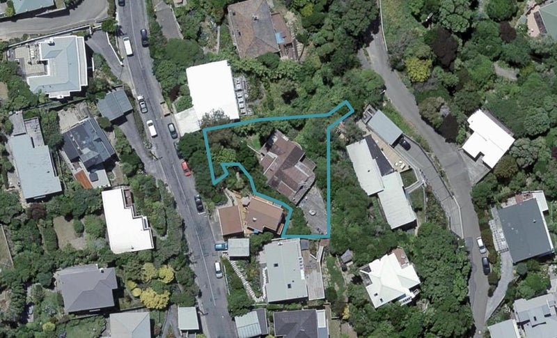 70 Seatoun Heights Road, Seatoun, Wellington - Carousel 1