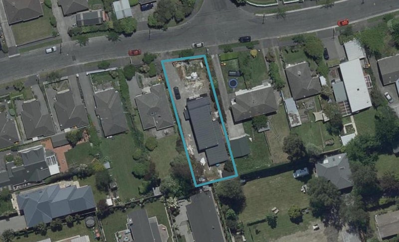 10 Newall Avenue, Bryndwr, Christchurch - Carousel 1