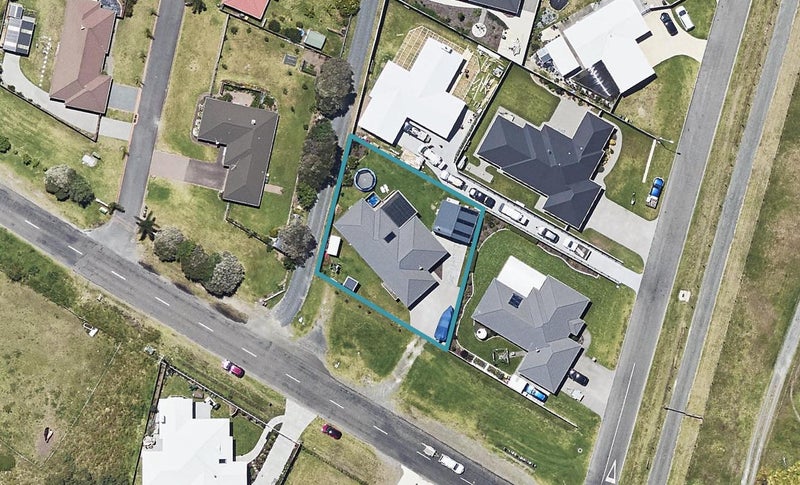 31 Bunyan Road, Coastlands, Whakatane - Carousel 1