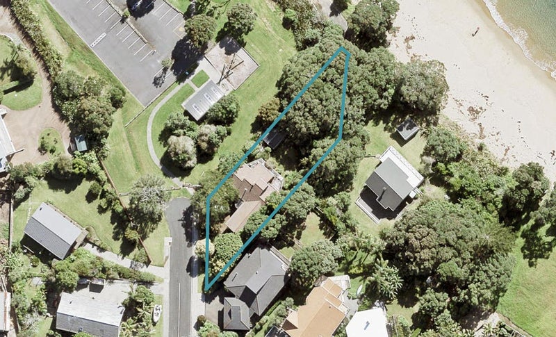 3 Lea Place, Stanmore Bay, Whangaparaoa - Carousel 1