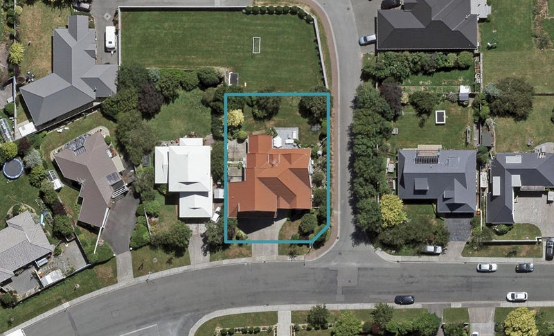 60 Moana Street, Rosedale, Invercargill - Carousel 1