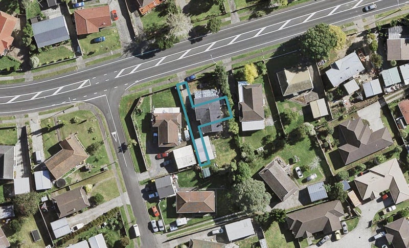 208B Mahia Road, Weymouth, Auckland - Carousel 1