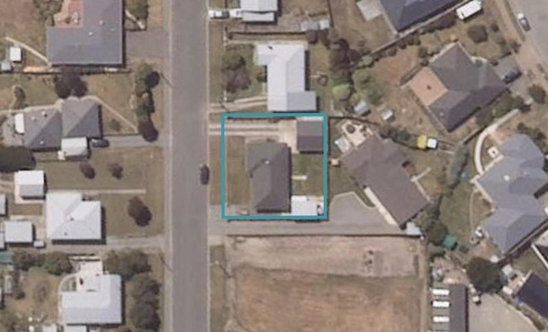 14 Gordon Street, Weston, Oamaru - Carousel 1
