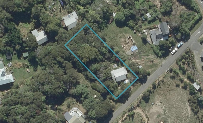 8 Rowland Street, Osborne, Port Chalmers - Carousel 1
