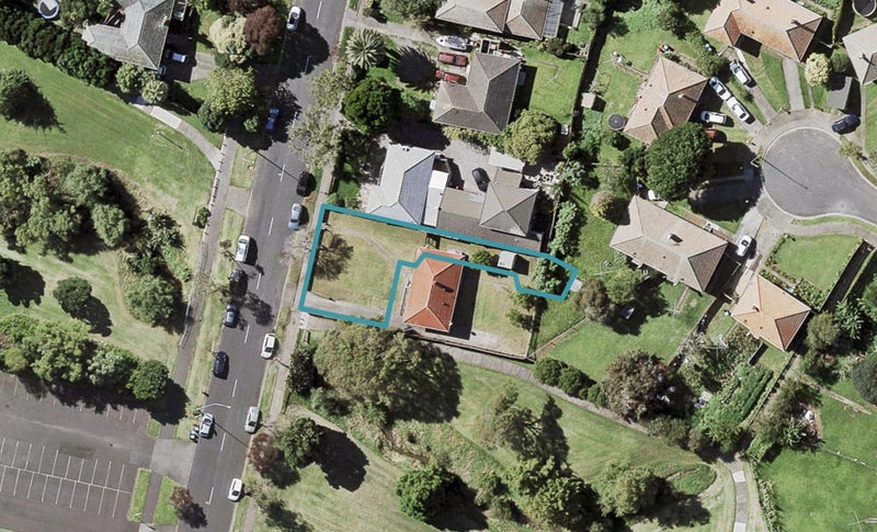 62A Line Road, Glen Innes, Auckland - Carousel 1