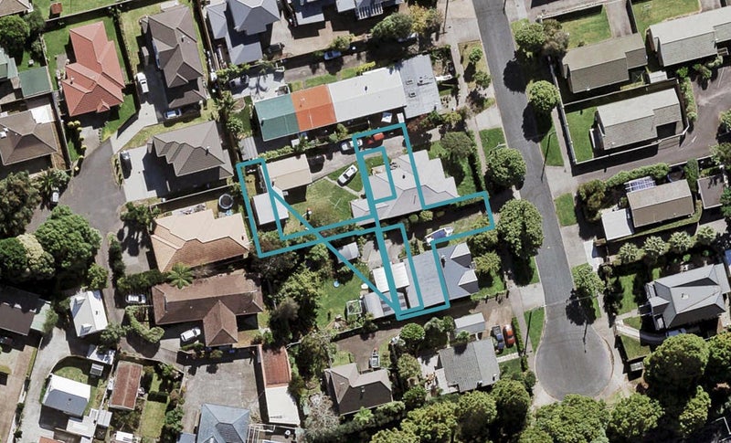 10/14 Highbury Street, Avondale, Auckland - Carousel 1