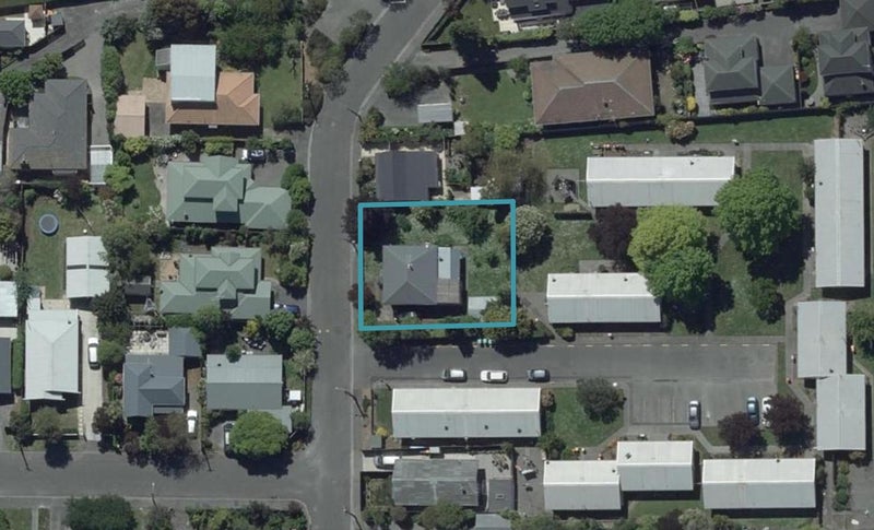 30 Dover Street, St Albans, Christchurch - Carousel 1