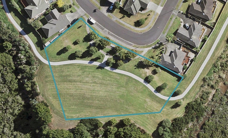 283R Mahia Road, Weymouth, Auckland - Carousel 1