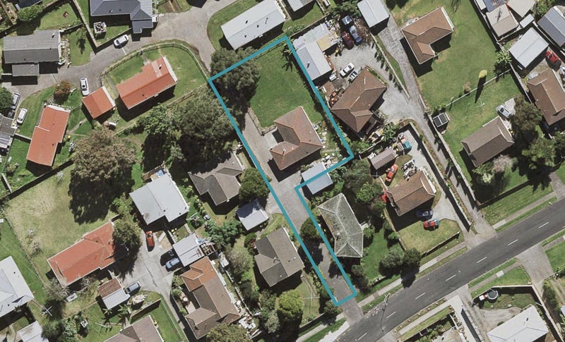 38 Archboyd Avenue, Mangere East, Auckland - Carousel 1