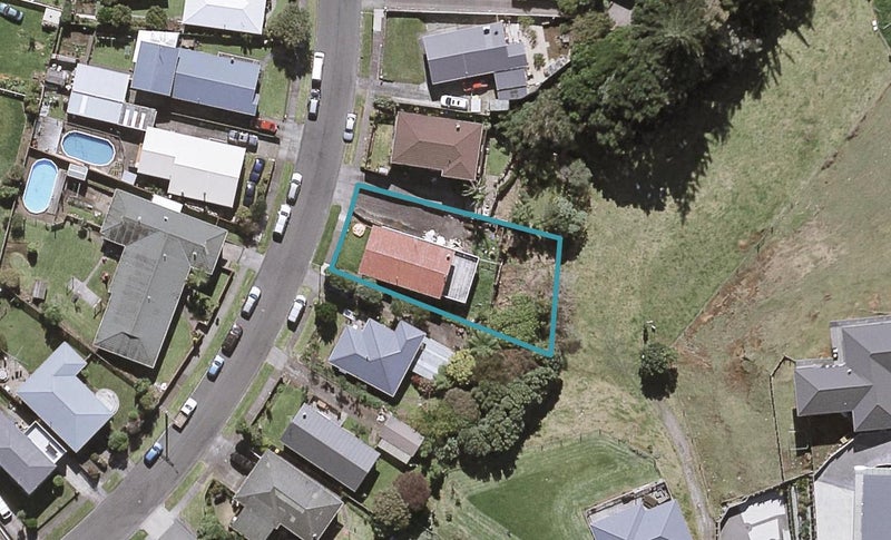 40 Rosendale Avenue, Spotswood, New Plymouth - Carousel 1