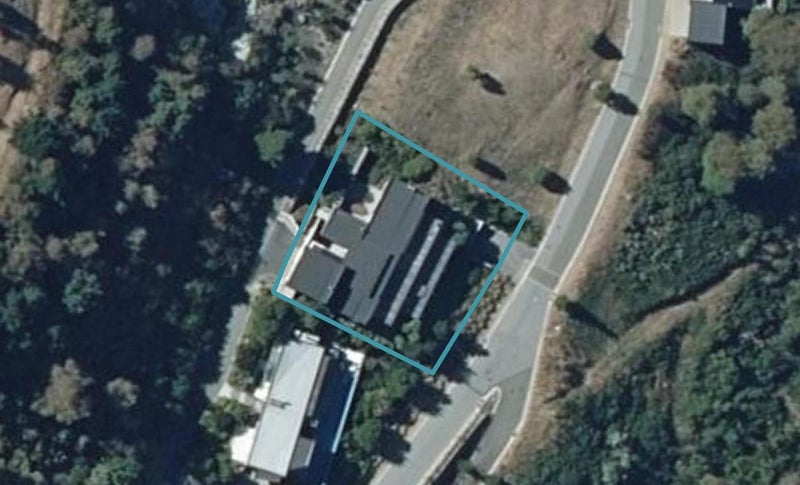 7 Crichton Lane, Fernhill, Queenstown - Carousel 1