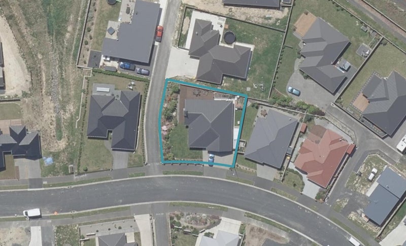 65 Grandvista Drive, Green Island, Dunedin - Carousel 1