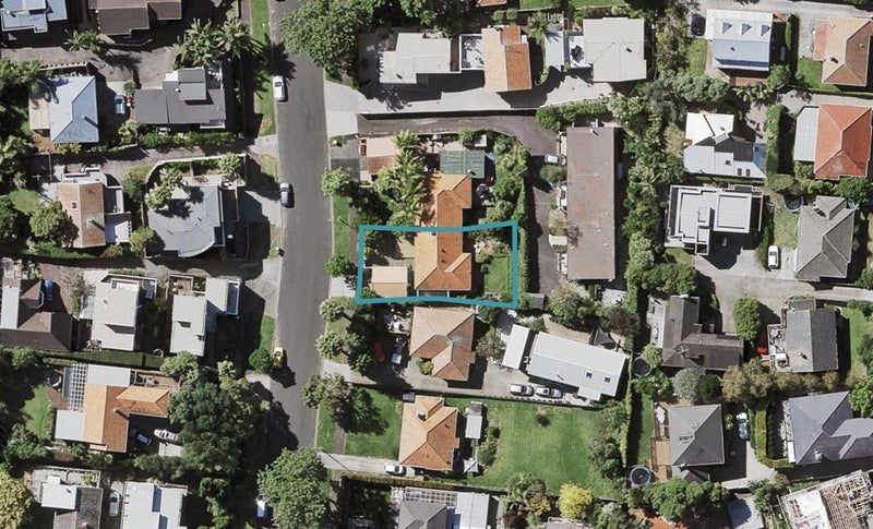 57 Rukutai Street, Orakei, Auckland - Carousel 1