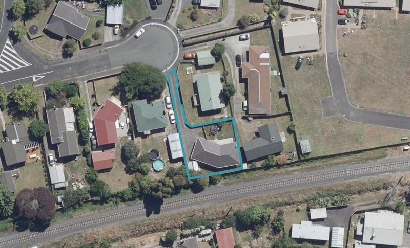 8A Griffiths Place, Claudelands, Hamilton - Carousel 1