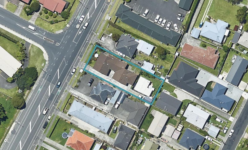 1228 Cameron Road, Gate Pa, Tauranga - Carousel 1