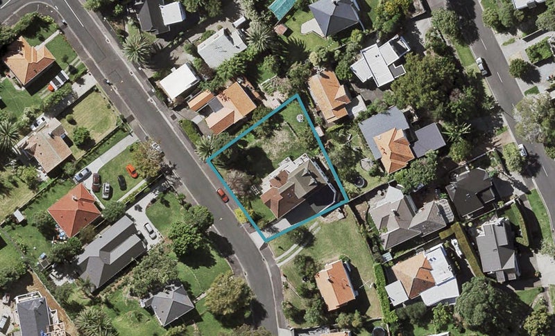 72 Tautari Street, Orakei, Auckland - Carousel 1