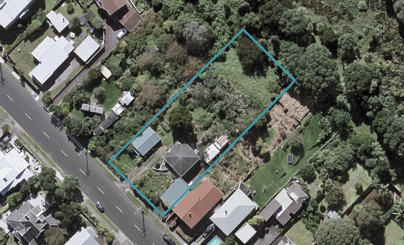 23 Wairau Road, Oakura, Oakura - Carousel 1