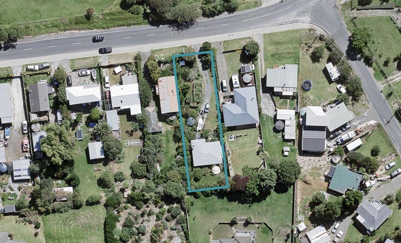 29 Shelly Beach Road, Helensville - Carousel 1
