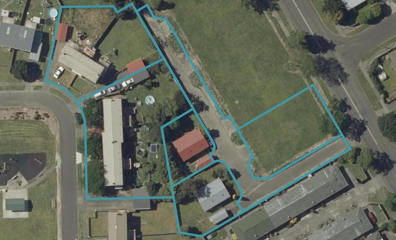 112 Botanical Road, TAKARO, PALMERSTON NORTH - Carousel 1