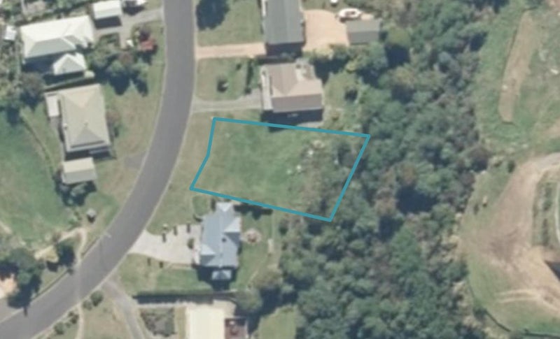 12 Boojum Dell, Taupo - Carousel 1