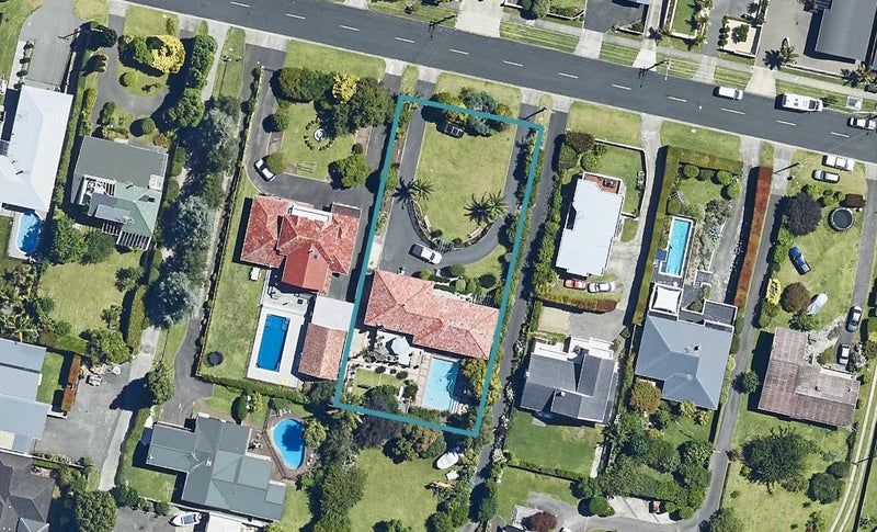 25 Pillans Road, Otumoetai, Tauranga - Carousel 1