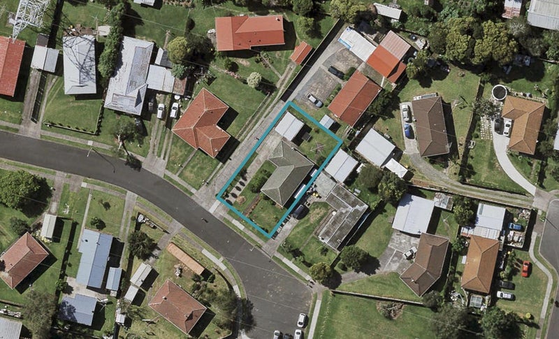 20 Bland Place, Otara, Auckland - Carousel 1