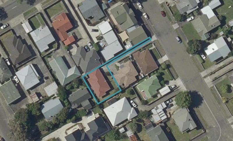8C Moore Street, West End, Palmerston North - Carousel 1