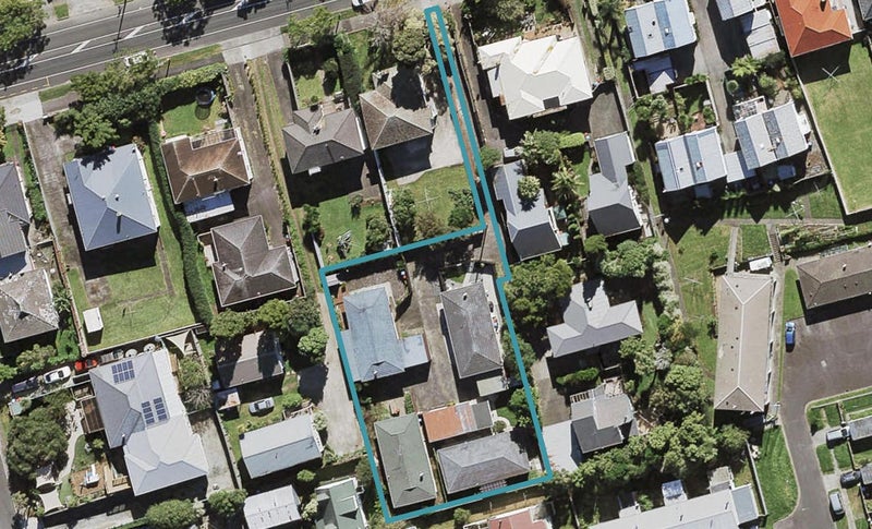 4/36 Owairaka Avenue, Owairaka, Auckland - Carousel 1