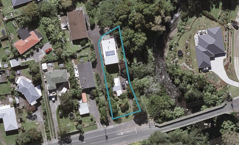 19 Junction Street, Welbourn, New Plymouth - Carousel 1