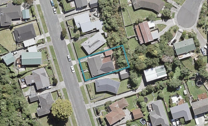 32 Waipounamu Drive, Kelson, Lower Hutt - Carousel 1
