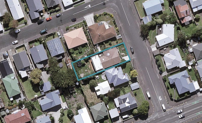 48 Cutfield Road, New Plymouth, New Plymouth - Carousel 1