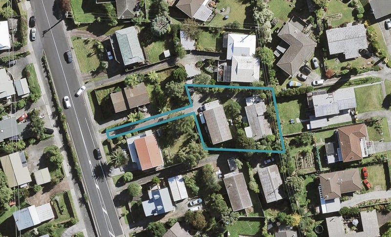 2/82A Captain Scott Road, Glen Eden, Auckland - Carousel 1