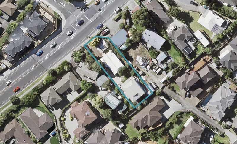 2/10 Greville Road, Pinehill, Auckland - Carousel 1