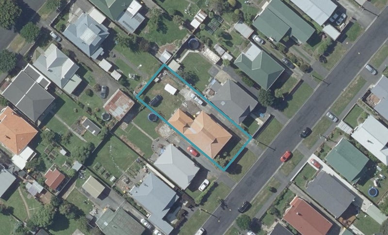 111 Marlow Street, Musselburgh, Dunedin - Carousel 1
