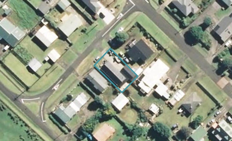 1A Aperaniko Street, Hawera - Carousel 1