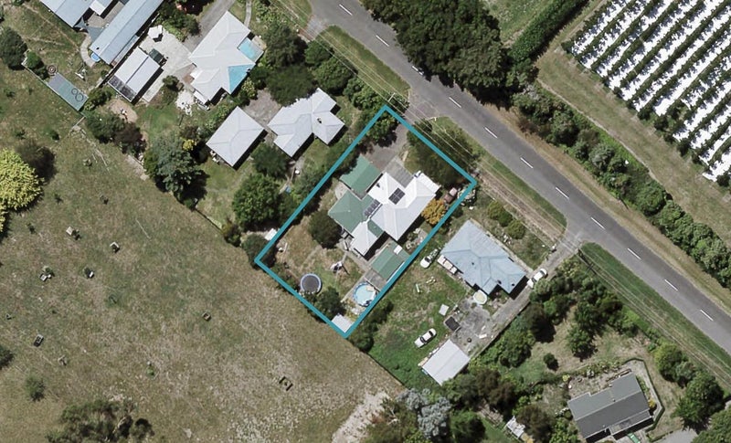 122 Tollemache Road East, Longlands, Hastings - Carousel 1