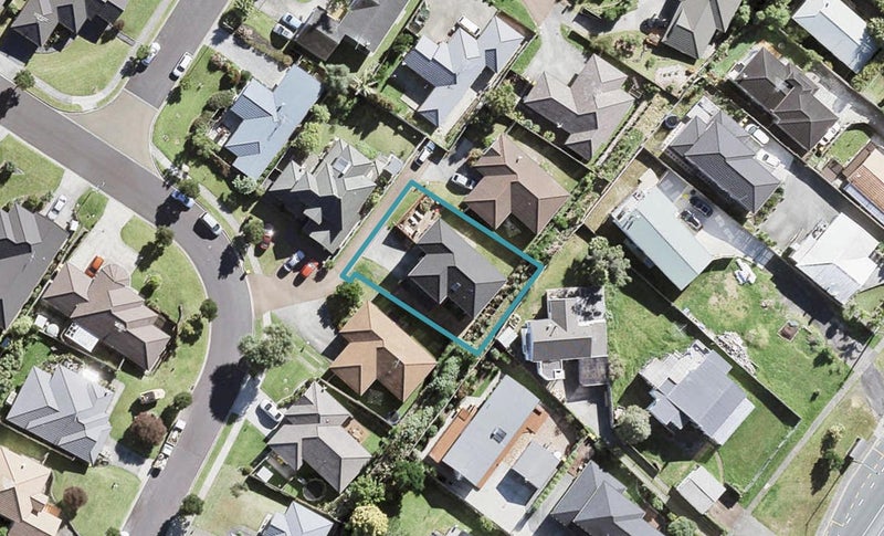 65 Nimstedt Avenue, Oteha, Auckland - Carousel 1