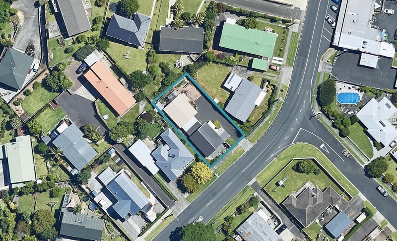 115 Grange Road, Otumoetai, Tauranga - Carousel 1