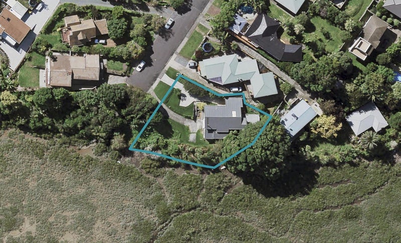 118 Eversleigh Road, Belmont, Auckland - Carousel 1