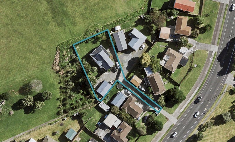 301 Weymouth Road, Weymouth, Auckland - Carousel 1