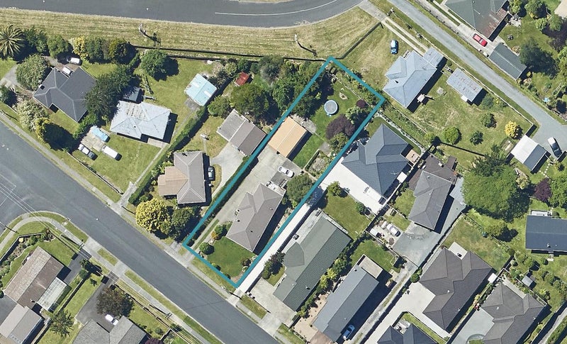 8 Basley Road, Owhata, Rotorua - Carousel 1
