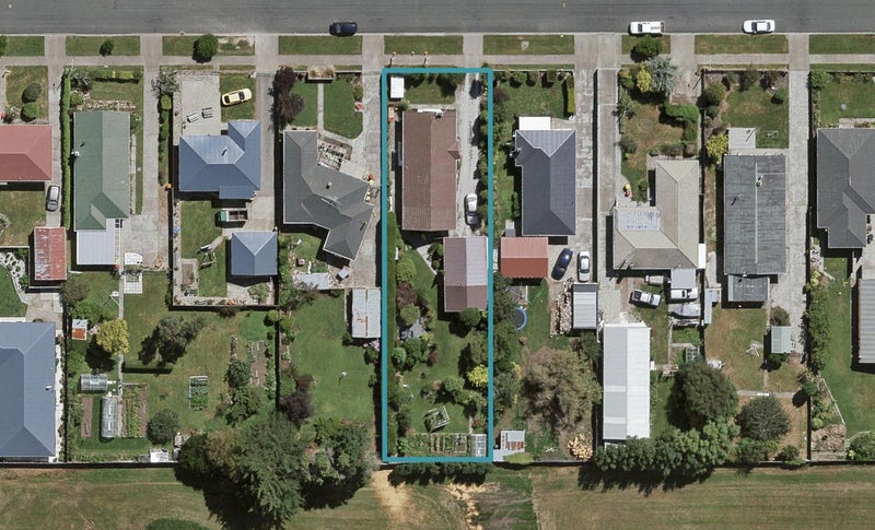 51 Nichol Street, Heidelberg, Invercargill - Carousel 1