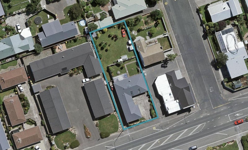 404 Tay Street, Turnbull Thomson Park, Invercargill - Carousel 1