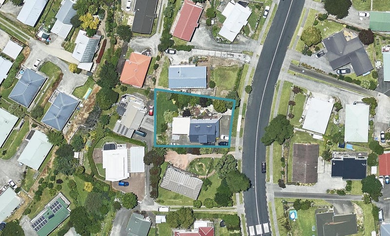 56 Osprey Drive, Welcome Bay, Tauranga - Carousel 1
